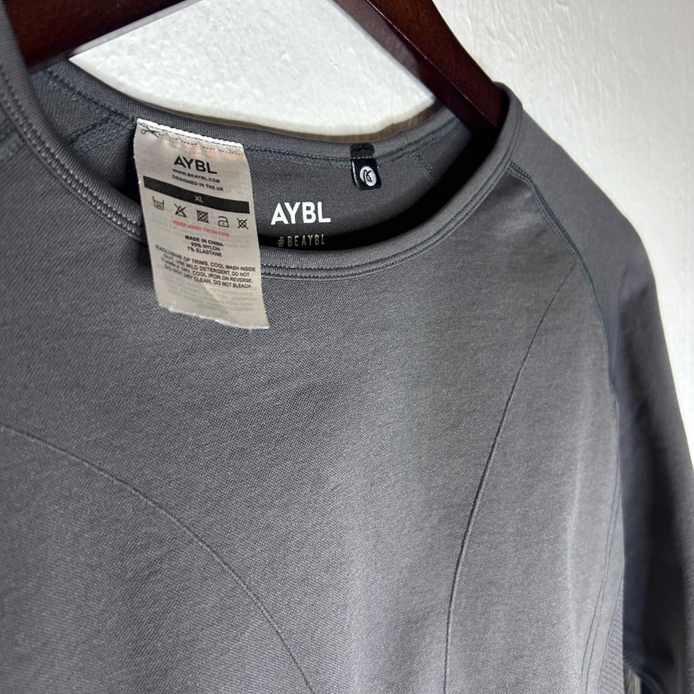 AYBL long sleeve cropped